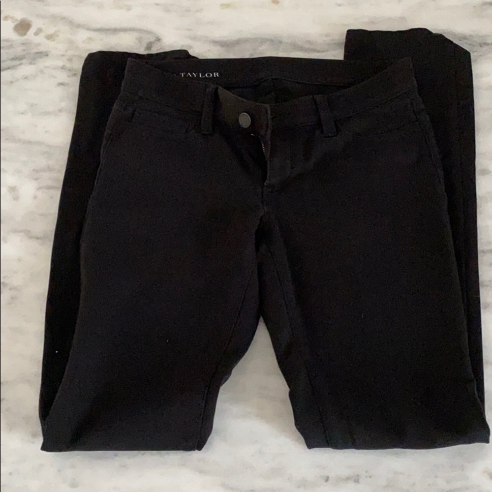 Ann Taylor size 2 black jegging